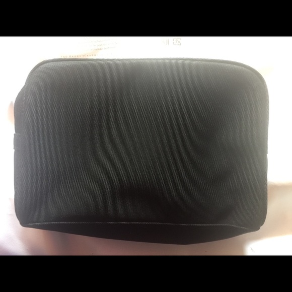 Authentic Gucci Canvas Bag - Picture 6 of 7